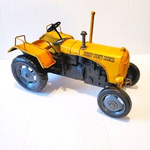 Red Shed Vintage Metal Tractor Trailer 1952 Diesel